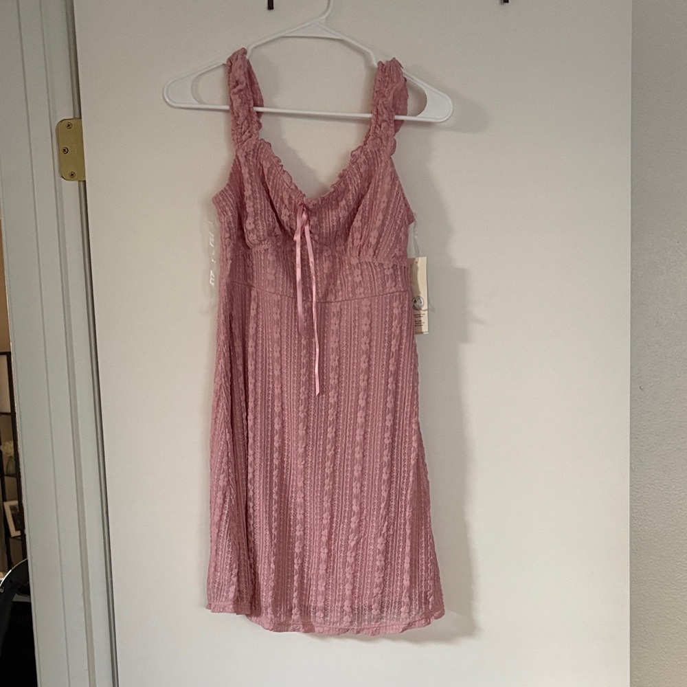 Elegant Pink Lace Minidress